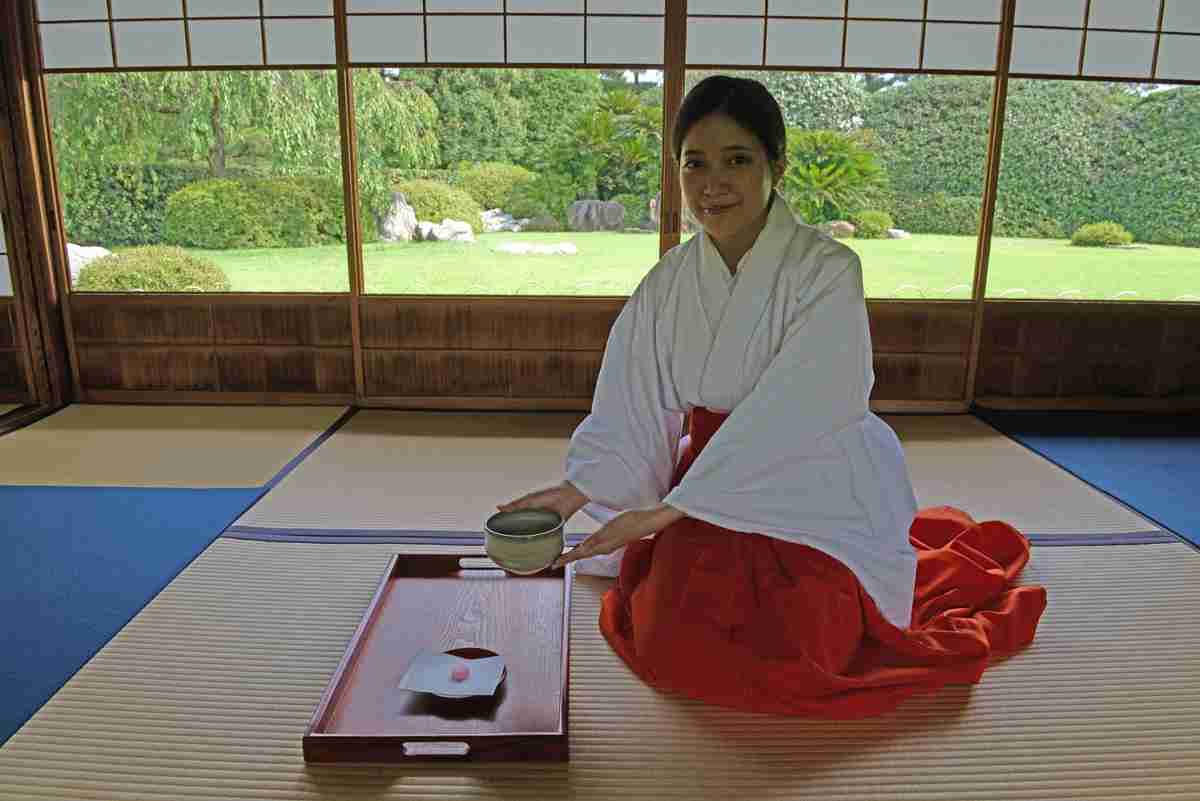 آداب و رسوم  در ژاپن که خارجی‌ها را شگفت‌زده می‌کند