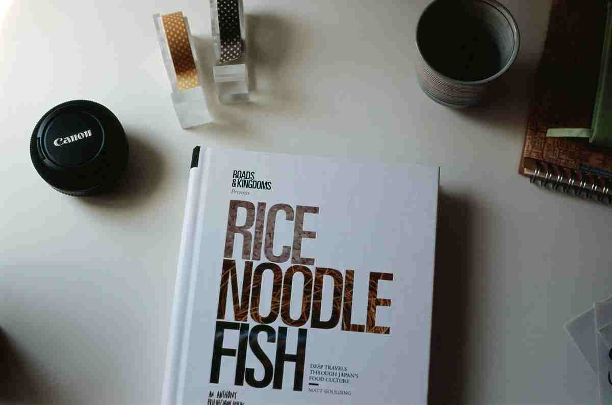 کتاب ماهی نودل برنجی اثر مت گولدینگ