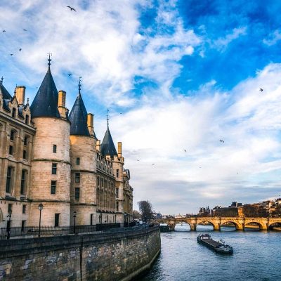 قلعه کونسیرژوری در پاریس